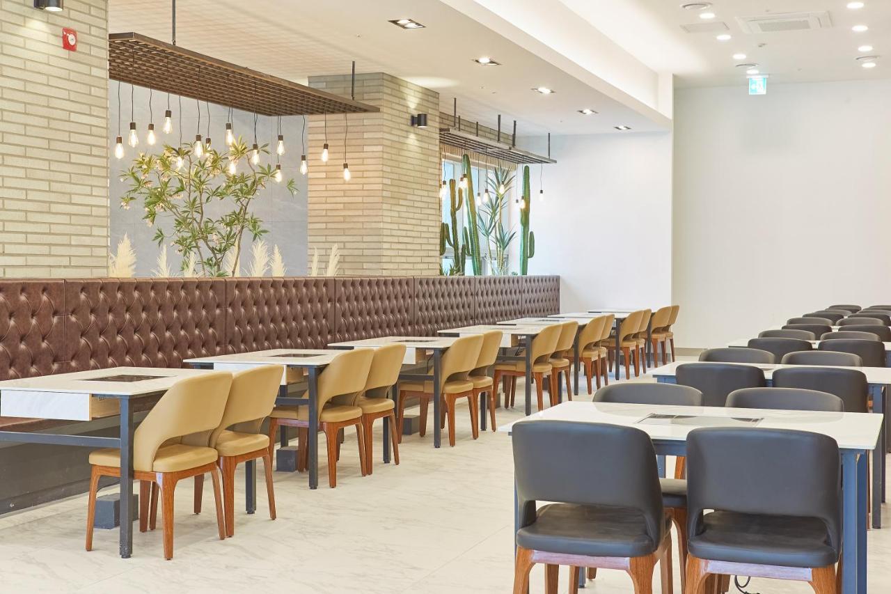 Jeonju Signature Hotel Bagian luar foto