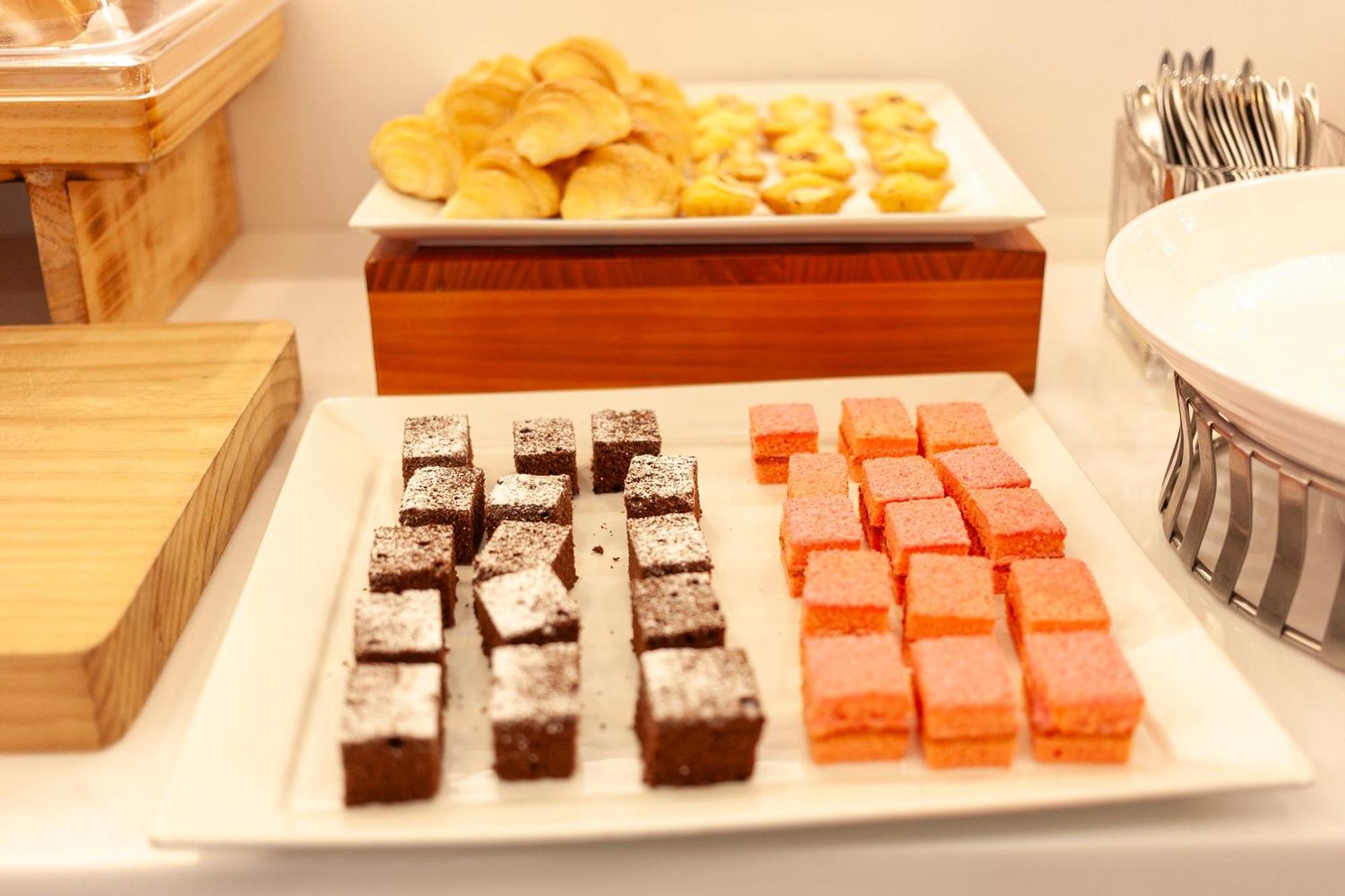 Jeonju Signature Hotel Bagian luar foto